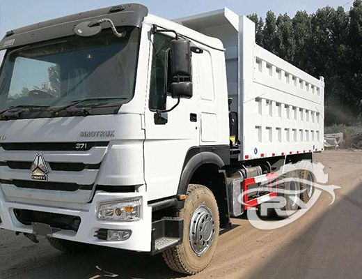 Used SINOTRUCK 6X4 RHD Dump Truck