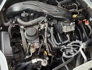 Used Toyota Hiace 13 Seats Mini Van