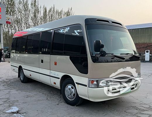 Used Toyota Coaster Bus 20 Seats With Electric Swing Door