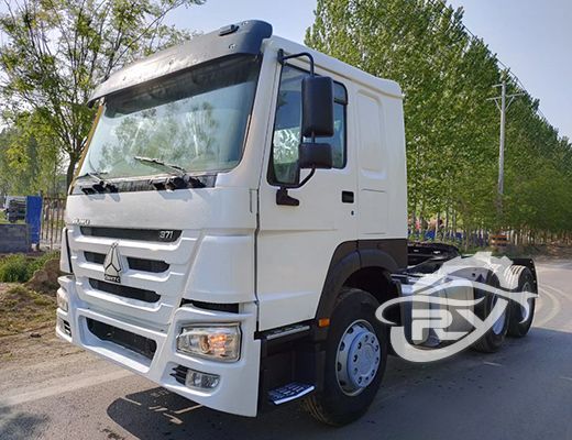 Used HOWO 6X4 RHD Tractor Head Truck