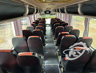 Used Yutong 55 Seats Bus ZK6127