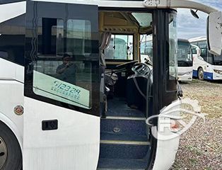 Used Yutong 55 Seats Bus ZK6127