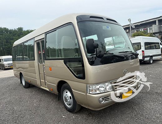 Good Condition Diesel Engine Toyota Coaster Bus