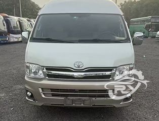 Used Toyota Hiace 13 Seats Mini Van