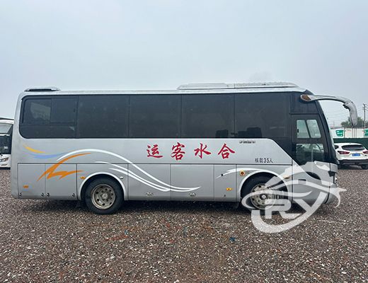 Yutong Bus ZK6808H9 35 Seats