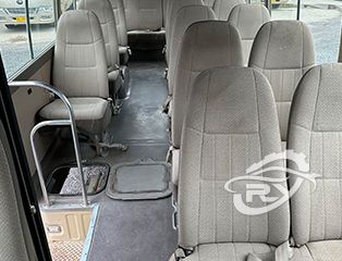 Second Hand Toyota Coaster Bus-Gasoline Engine