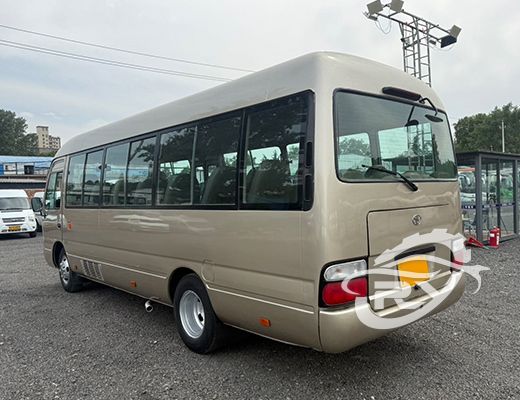 Good Condition Diesel Engine Toyota Coaster Bus