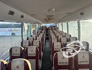 12m Bus Yutong 66 Seats ZK6121